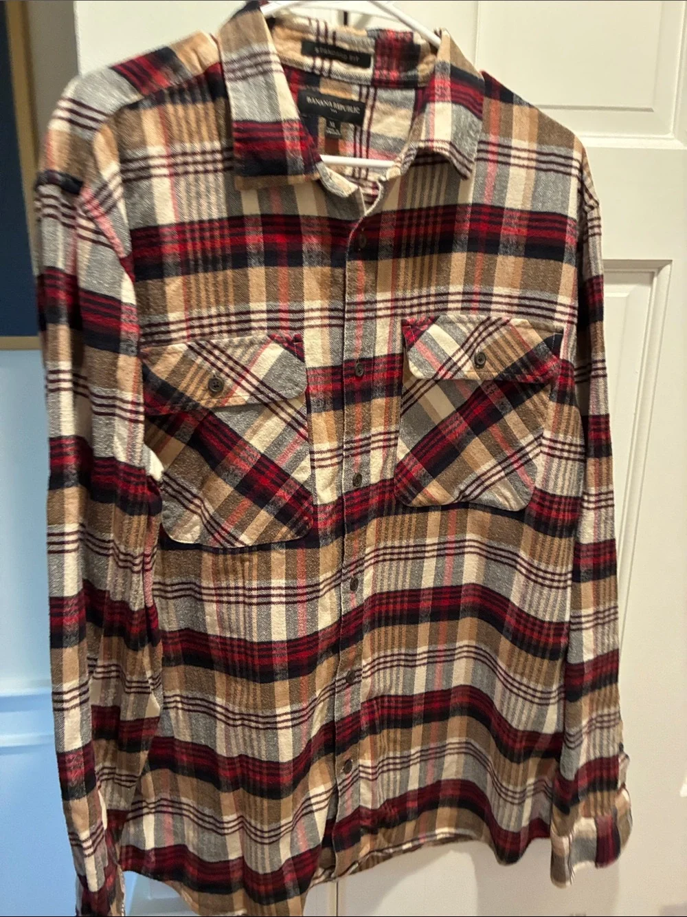 Banana Republic Men’s Red, Tan, Cream & Black Plaid Button-Front Shirt